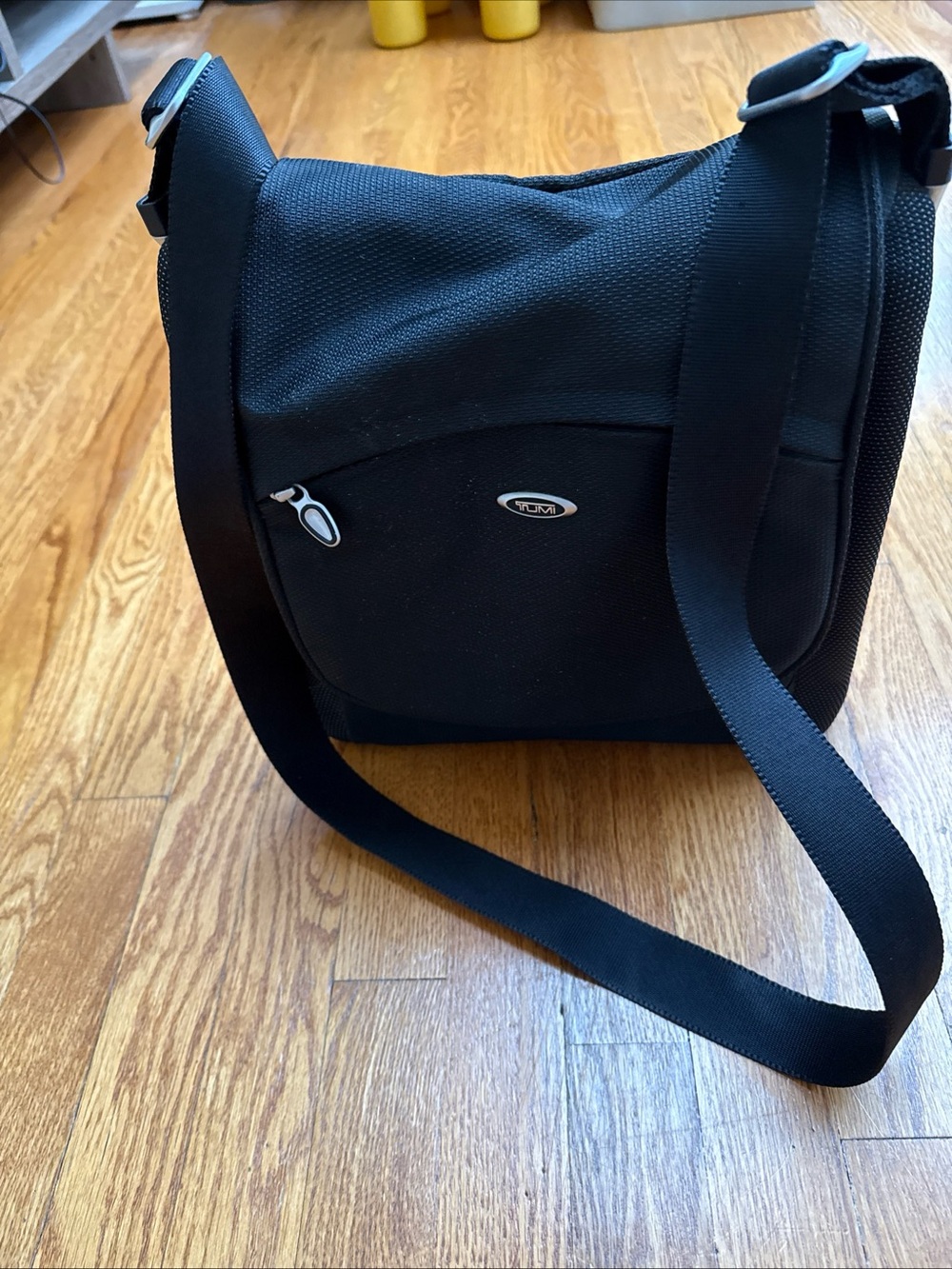 Tumi Black Nylon Messenger Crossbody - Picture 3 of 10
